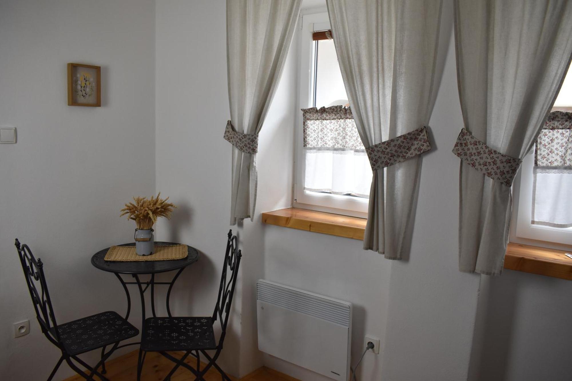 Apartment Na Petce